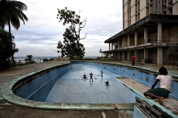 Ducor Hotel di Monrovia, Liberia